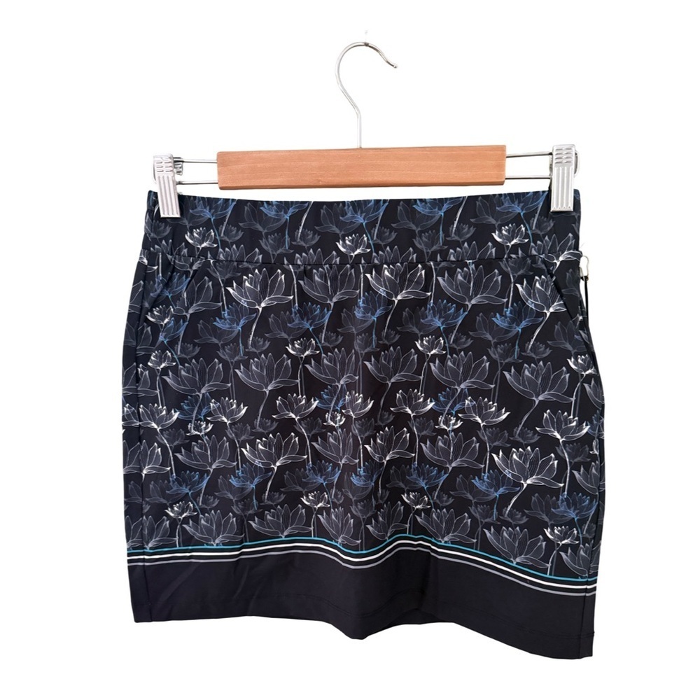 Kyodan Golf Black Blue Floral Athletic Skort NWT Size XS